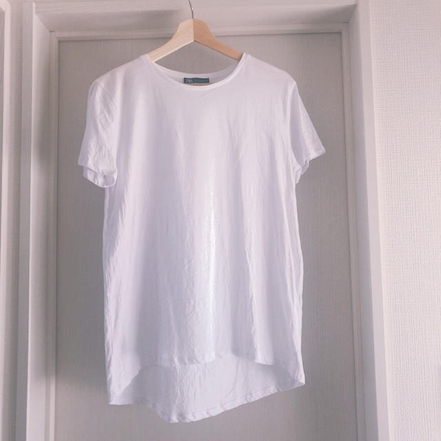 ZARA(ザラ)のZARA ベーシック　Tシャツ レディースのトップス(Tシャツ(半袖/袖なし))の商品写真