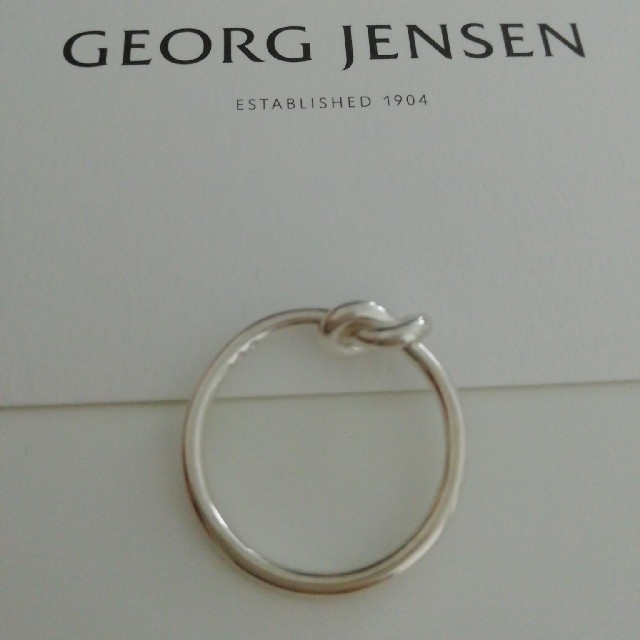 Georg Jensen(ジョージジェンセン)のgeorg jensen ラブノットリング 925　17号　新品未使用品 レディースのアクセサリー(リング(指輪))の商品写真