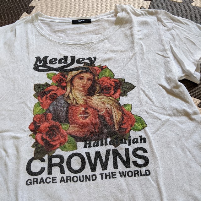 RODEO CROWNS(ロデオクラウンズ)のロデオクラウンズ　Tシャツ レディースのトップス(Tシャツ(半袖/袖なし))の商品写真