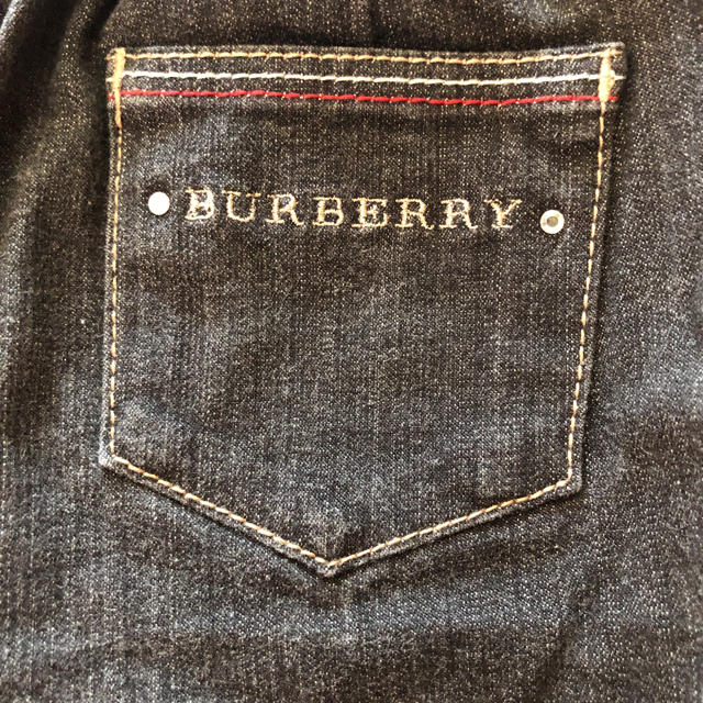 BURBERRY(バーバリー)の子供デニム キッズ/ベビー/マタニティのキッズ服女の子用(90cm~)(パンツ/スパッツ)の商品写真