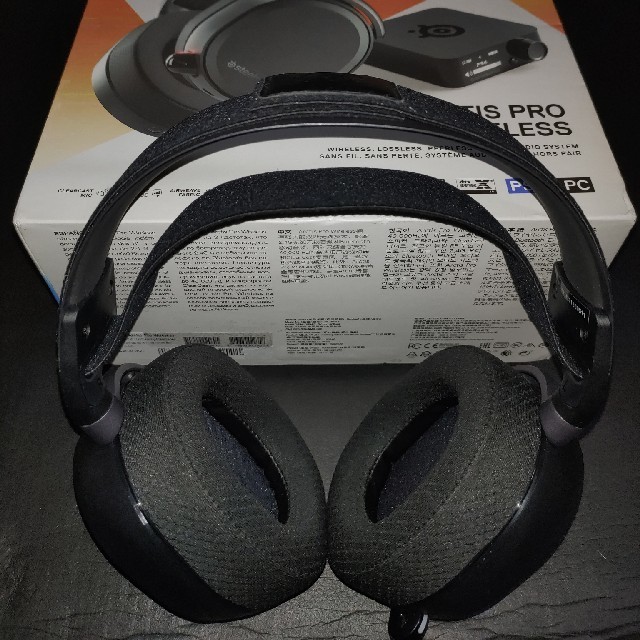 arctis pro wireless ヘッドフォン/イヤフォン