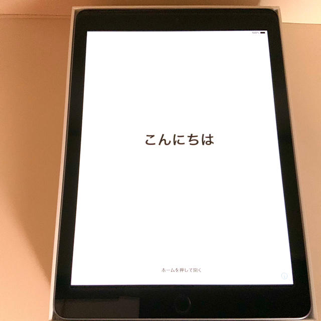 iPad 第6世代 ⒐7インチ WiFi 32gb