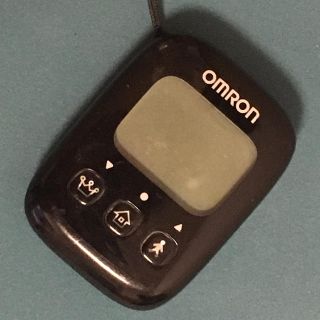 オムロン(OMRON)のオムロン 歩数計 HJ-326F(エクササイズ用品)