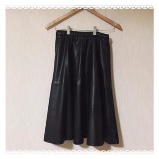 ザラ(ZARA)のレザーフレアスカート♡(ひざ丈スカート)