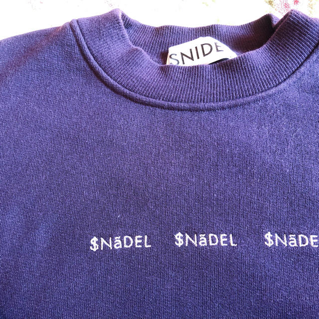 SNIDEL(スナイデル)のSNIDEL トレーナー レディースのトップス(トレーナー/スウェット)の商品写真