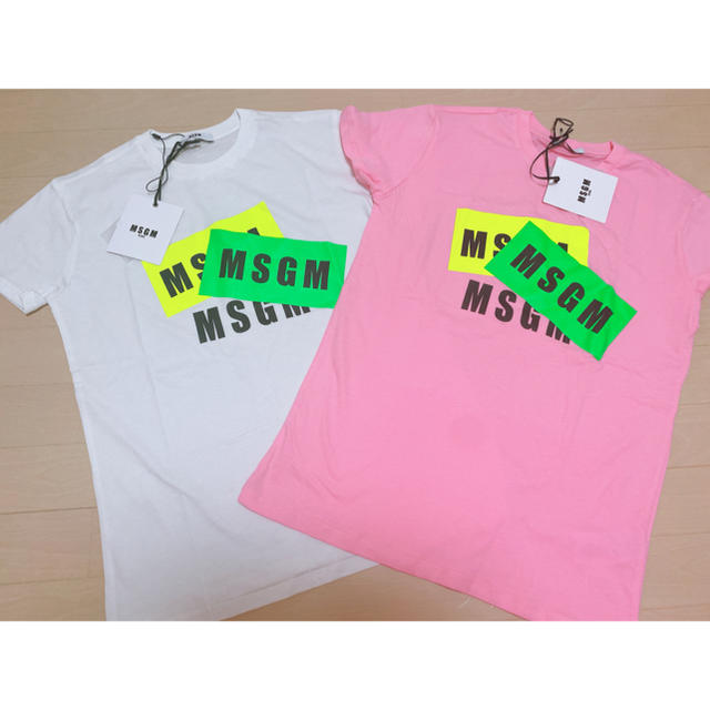 MSGM(エムエスジイエム)のMSGM★最新作ボックスロゴTシャツ★14y★ピンク★ユニセックス　新品 レディースのトップス(Tシャツ(半袖/袖なし))の商品写真