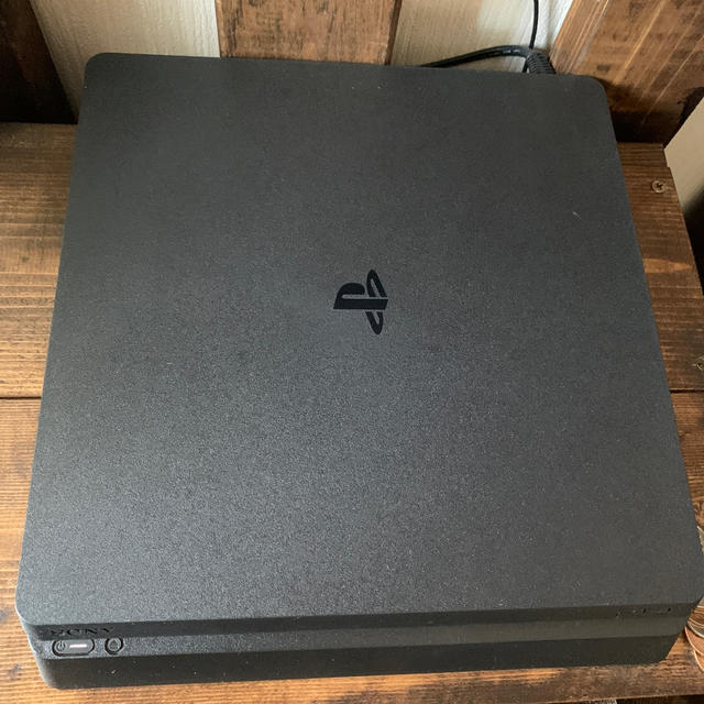 PS4 本体　SONY PlayStation4 本体 CUH-2200AB01