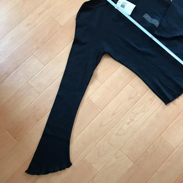 GUESS(ゲス)のGUESS JEANS カットソートップス レディースのトップス(カットソー(長袖/七分))の商品写真