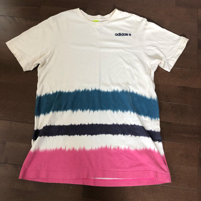 adidas(アディダス)のadidas   Ｔシャツ　Ｌサイズ メンズのトップス(Tシャツ/カットソー(半袖/袖なし))の商品写真