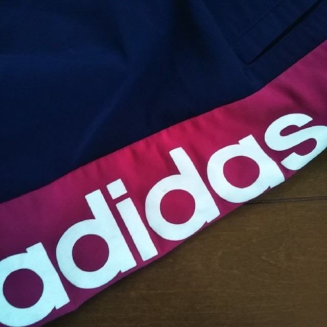 adidas(アディダス)のadidasハーフパンツ　女子　美品　130 キッズ/ベビー/マタニティのキッズ服女の子用(90cm~)(パンツ/スパッツ)の商品写真