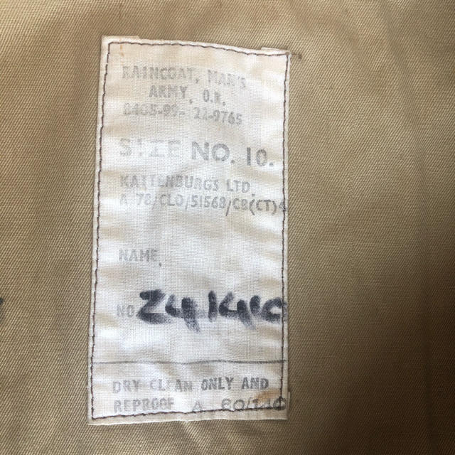 イギリス軍　ウールギャバジンコート　レインコート メンズのジャケット/アウター(ステンカラーコート)の商品写真
