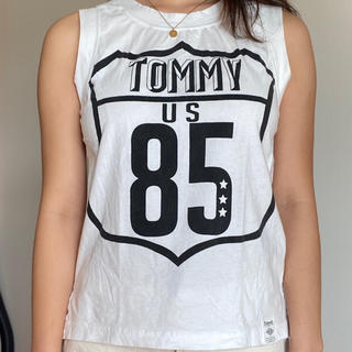 トミー(TOMMY)のTOMMY カットソー(Tシャツ(半袖/袖なし))