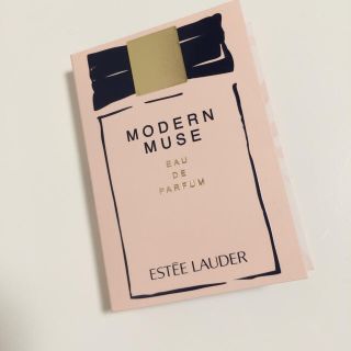 エスティローダー(Estee Lauder)のエスティーローダー 新作 香水(香水(女性用))