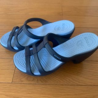 crocs - クロックス レディースヒールサンダルの通販 by meli 's shop crocs - クロックス レディースヒールサンダルの通販 by meli 's shop