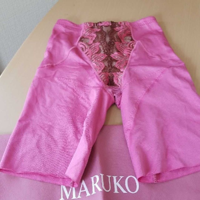 MARUKO(マルコ)のマルコロングガードル値下げ レディースの下着/アンダーウェア(ブライダルインナー)の商品写真