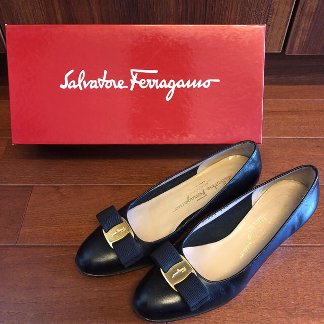 Salvatore Ferragamo パンプス ビンテージ