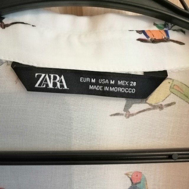 ZARA(ザラ)の　ザラ　トップス レディースのトップス(カットソー(半袖/袖なし))の商品写真