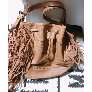 ザラ(ZARA)のstradivarius★フリンジbag(ショルダーバッグ)