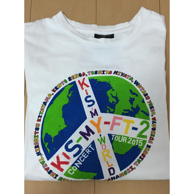 Kis-My-Ft2(キスマイフットツー)のTシャツ　キスマイ  エンタメ/ホビーのタレントグッズ(アイドルグッズ)の商品写真