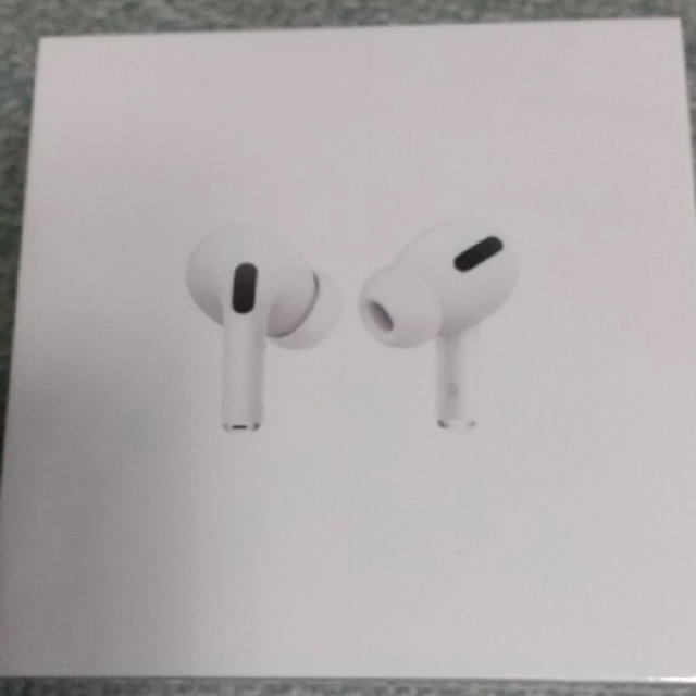 Apple(アップル)のAirpods pro　MWP22J/A スマホ/家電/カメラのオーディオ機器(ヘッドフォン/イヤフォン)の商品写真