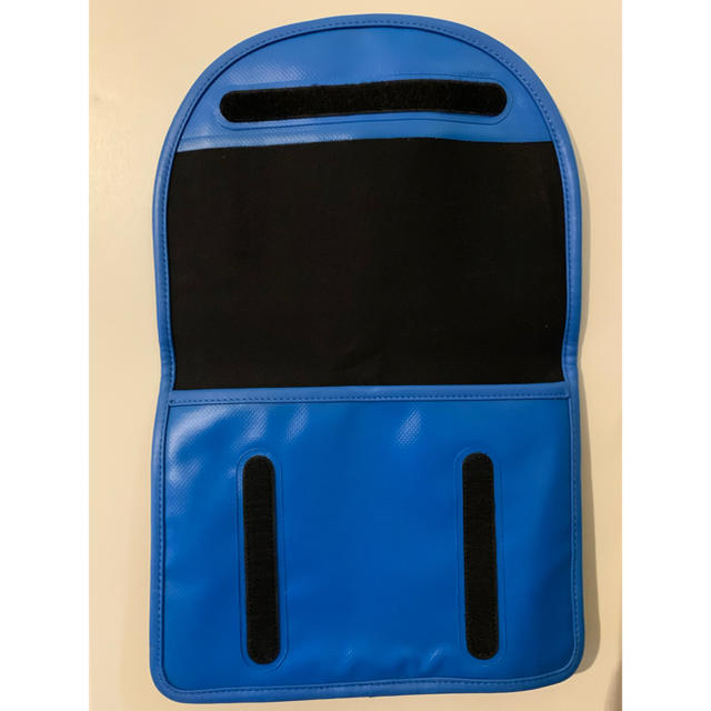 KENZO(ケンゾー)のkenzo クラッチバッグ　iPad ケース メンズのバッグ(セカンドバッグ/クラッチバッグ)の商品写真