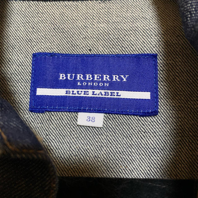 BURBERRY BLUE LABEL(バーバリーブルーレーベル)のバーバリー  ブルーレーベル レディースのジャケット/アウター(Gジャン/デニムジャケット)の商品写真