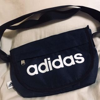 アディダス(adidas)のadidas ボディバッグ(ボディバッグ/ウエストポーチ)