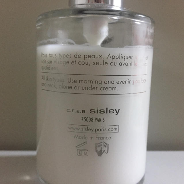 Sisley(シスレー)のRin☆ka様専用ページです コスメ/美容のスキンケア/基礎化粧品(乳液/ミルク)の商品写真