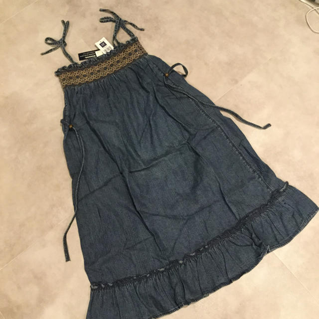 GAP Kids(ギャップキッズ)のGap新品ワンピース130 キッズ/ベビー/マタニティのキッズ服女の子用(90cm~)(ワンピース)の商品写真