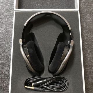 ゼンハイザー(SENNHEISER)の【美品】SENNHEISER ゼンハイザー HD650(ヘッドフォン/イヤフォン)