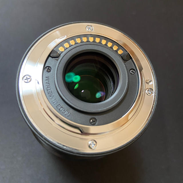 OLYMPUS(オリンパス)のM.ZUIKO DIGITAL ED 60mm F2.8 Macro フード付き スマホ/家電/カメラのカメラ(レンズ(単焦点))の商品写真