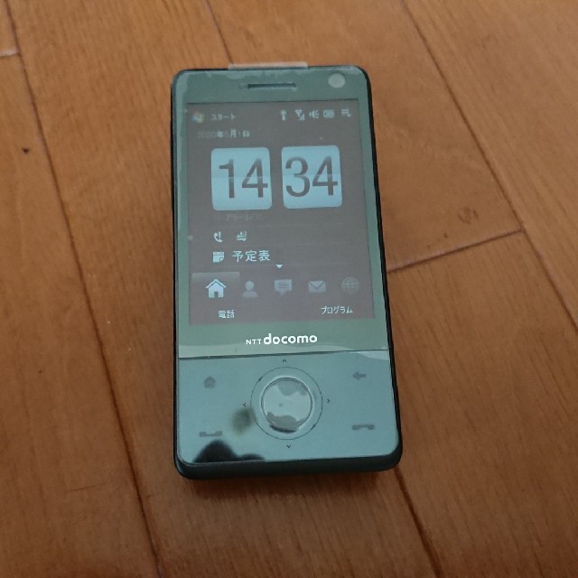 NTTdocomo(エヌティティドコモ)のドコモ HT-01A windows mobile 3Gスマホ スマホ/家電/カメラのスマートフォン/携帯電話(スマートフォン本体)の商品写真