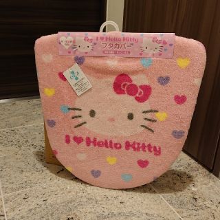 ハローキティ(ハローキティ)のお値下げ【新品 未使用】キティちゃん 蓋カバー(トイレマット)