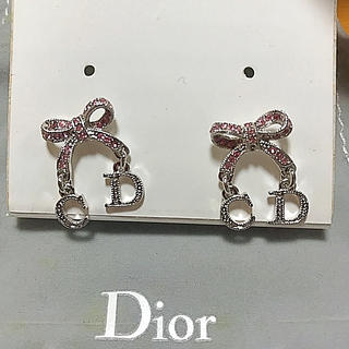 ディオール(Dior)のディオール　リボンピアス(ピアス)