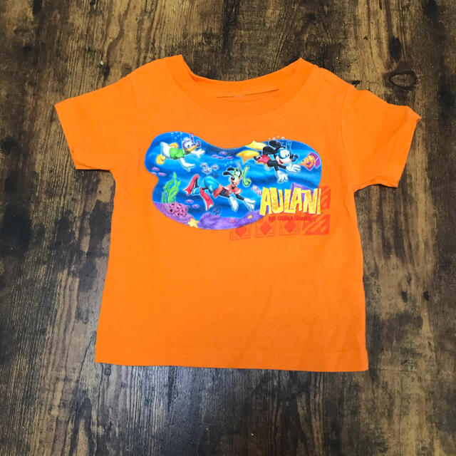 Disney(ディズニー)のアウラニ ディズニー　半袖Tシャツ　2T キッズ/ベビー/マタニティのキッズ服男の子用(90cm~)(Tシャツ/カットソー)の商品写真