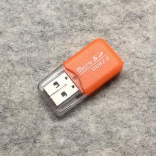 新品 オレンジ USB メモリカードリーダ 小型 microSDXC(PC周辺機器)