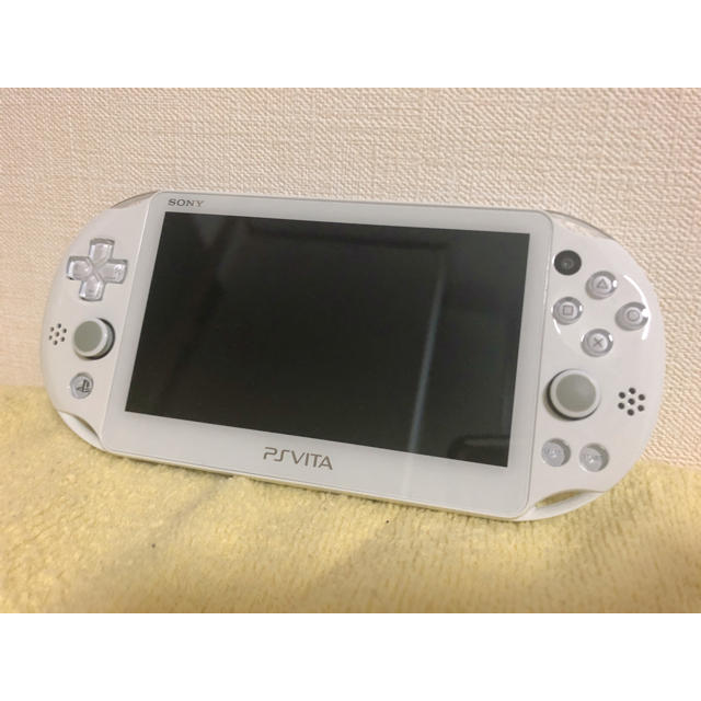 PlayStationVita PHC-2000 1