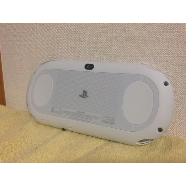 PlayStationVita PHC-2000 2