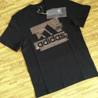 アディダス(adidas)の【新品】アディダス　Tシャツ　サイズL   ブラックxシルバー(Tシャツ/カットソー(半袖/袖なし))