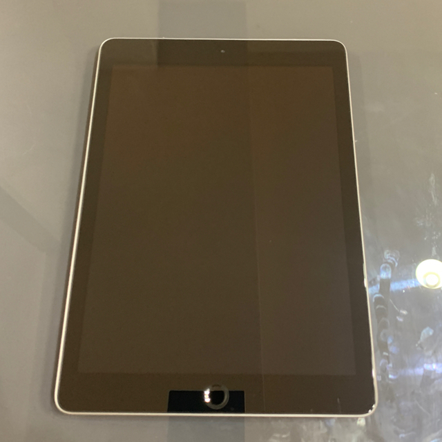 iPad（第6世代） Wi-Fi 128GB - スペースグレイ