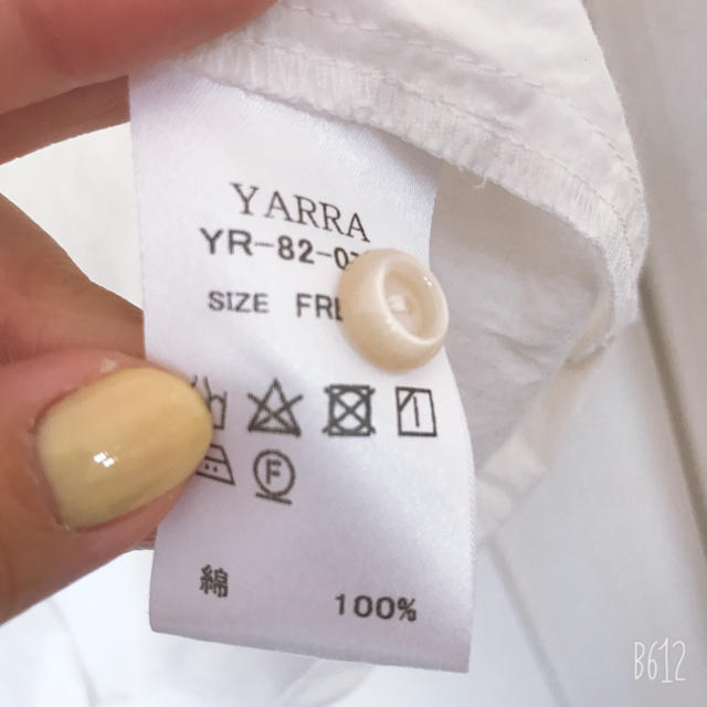 YARRA(ヤラ)のヤラ　yarra シャツ レディースのトップス(シャツ/ブラウス(半袖/袖なし))の商品写真