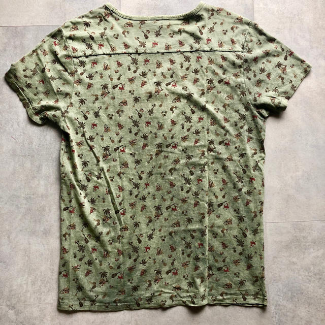 SCOTCH & SODA(スコッチアンドソーダ)のSCOTCH & SODA 総柄Tシャツ Mサイズ メンズのトップス(Tシャツ/カットソー(半袖/袖なし))の商品写真