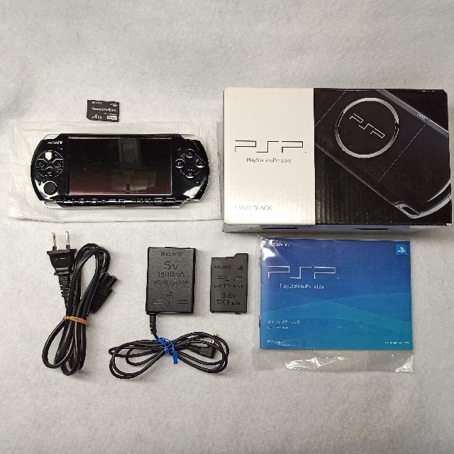 psp3000 本体　美品携帯用ゲーム機本体