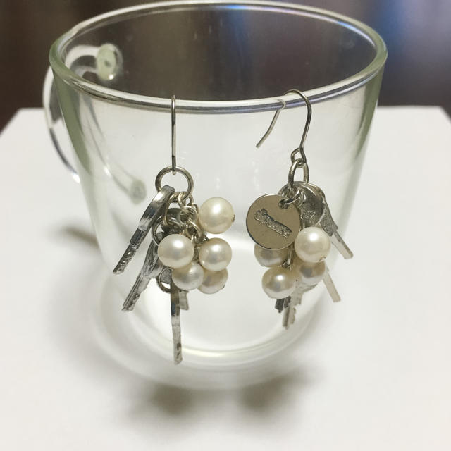 BEAMS(ビームス)のdicokick♡鍵パールピアス✴︎ レディースのアクセサリー(ピアス)の商品写真