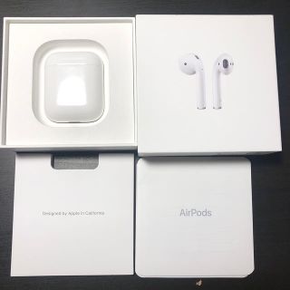 アップル(Apple)のair pods(ヘッドフォン/イヤフォン)