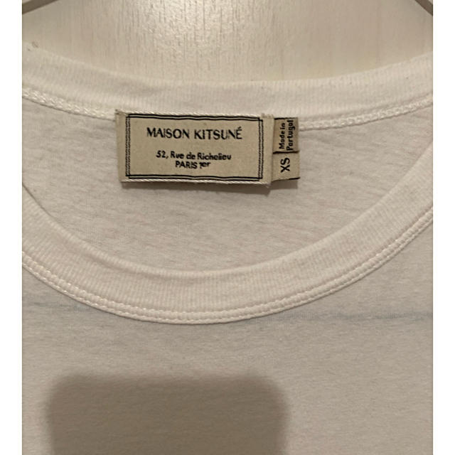 MAISON KITSUNE'(メゾンキツネ)のメンゾンキツネ　Tシャツ　parisienne  レディースのトップス(Tシャツ(半袖/袖なし))の商品写真