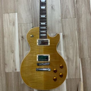 ギブソン(Gibson)のLes Paul Standard 2019Trans Amber(エレキギター)