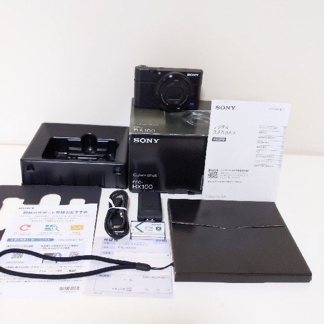 カメラ期間限定値下げ　超美品　SONY Cyber-shot DSC-RX100