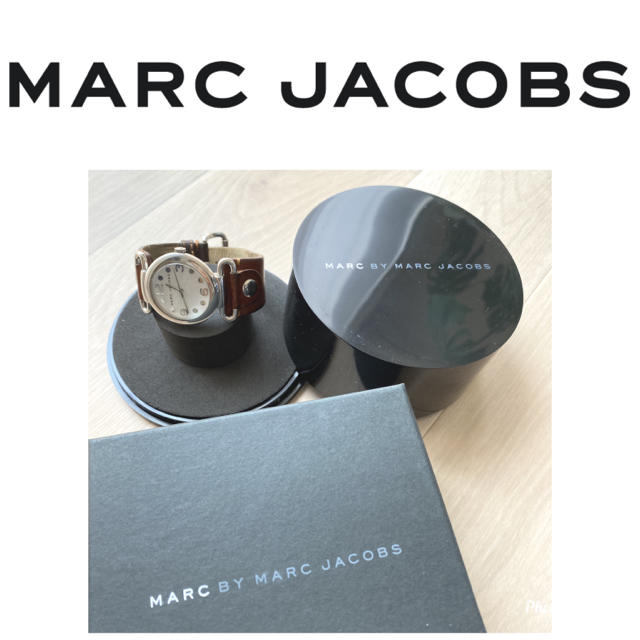 MARC JACOBS(マークジェイコブス)のMARC BY MARC JACOBS 腕時計　アナログ　レザーベルト レディースのファッション小物(腕時計)の商品写真