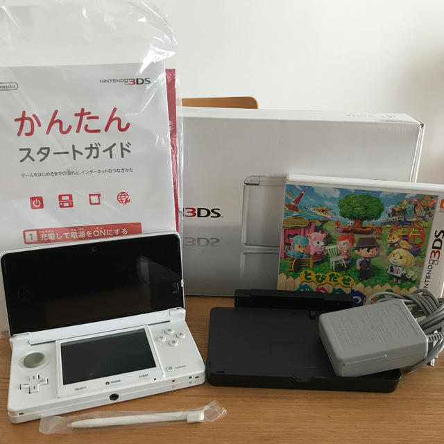 任天堂3DS ホワイト　どうぶつの森ソフトセット